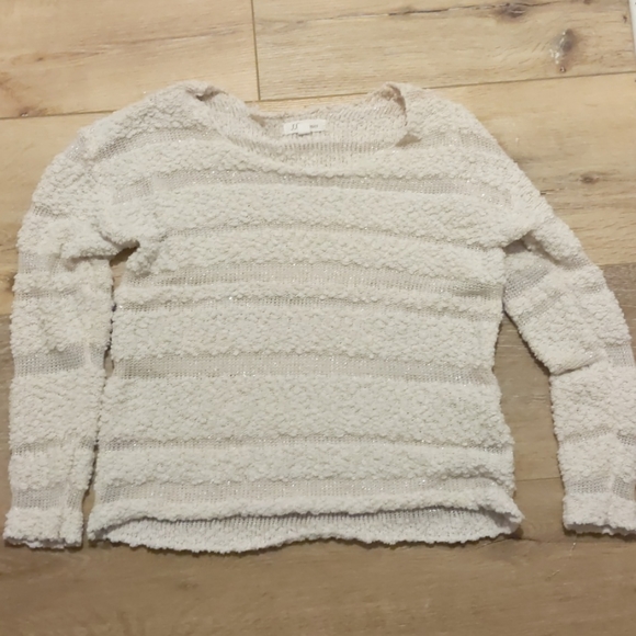 Ivory Sweater - Picture 2 of 2